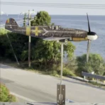 Giruetă Bf109 din oțel inoxidabil cu însemnele Forțelor Aeriene Regale Române pe balcon
