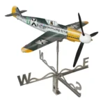 Сглобен стоманен ветропоказател изтребител Bf109 в камуфлажни цветове на българските ВВС през Втората световна война
